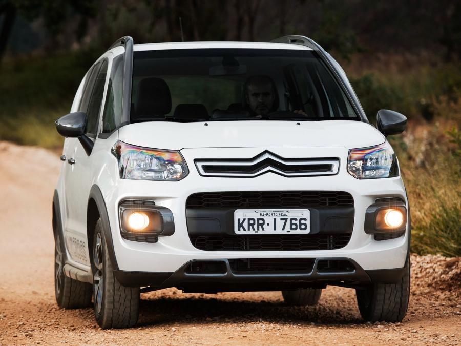  Citroen AirCross 2010 года  (фото 17 из 27)
